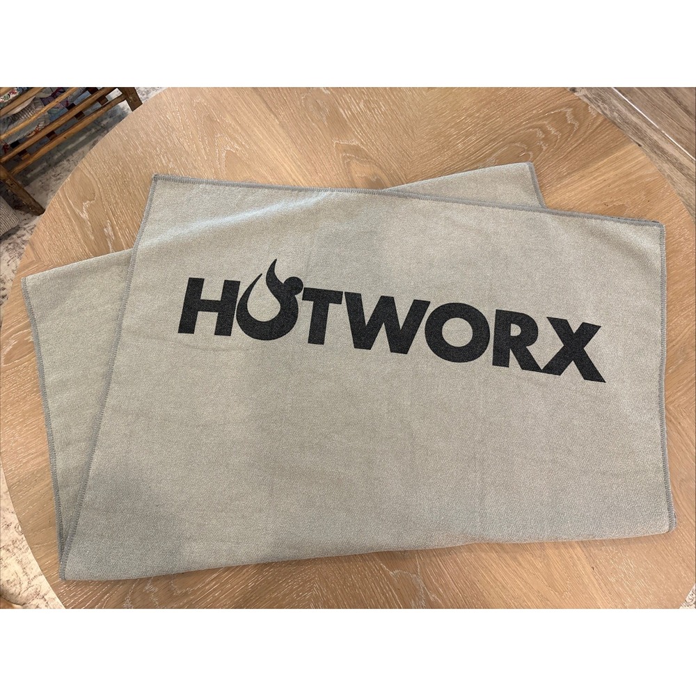 Hotworx Yoga Towel Non Slip Microfiber Workout Fitness Mat Towel Absorbent Gray